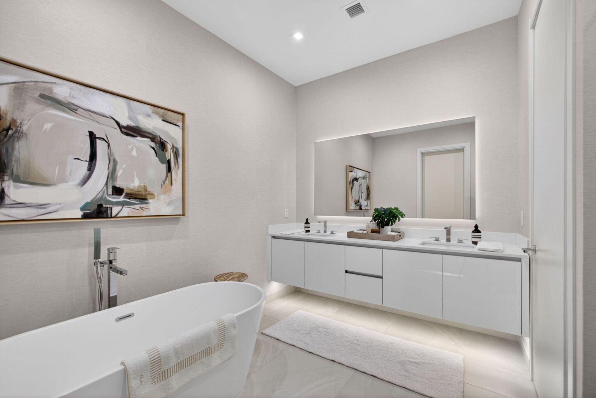 220 Lake Shore Drive, Unit 613, Lake Park, FL 33403 Photo