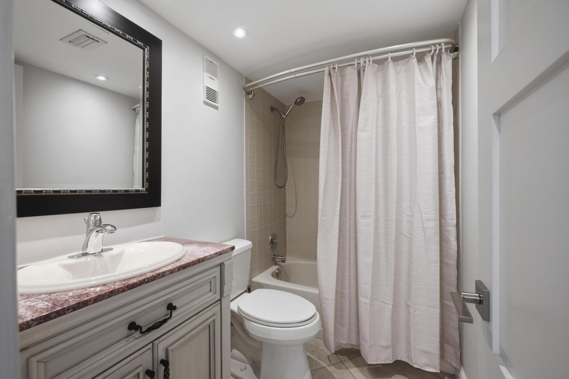 2215 Cypress Island Drive, Unit 906, Pompano Beach, FL 33069 Photo