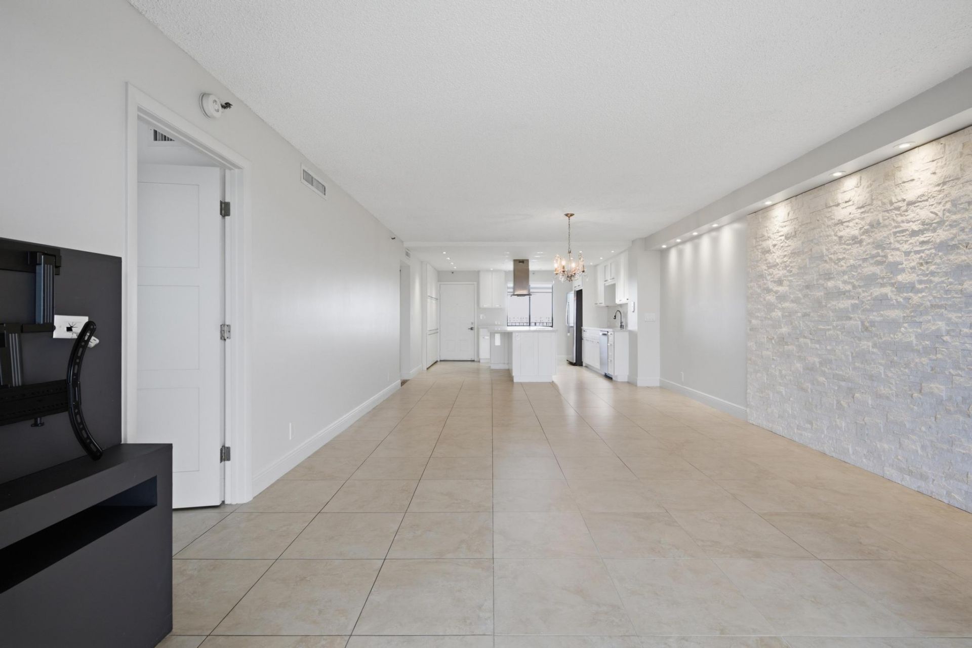2215 Cypress Island Drive, Unit 906, Pompano Beach, FL 33069 Photo
