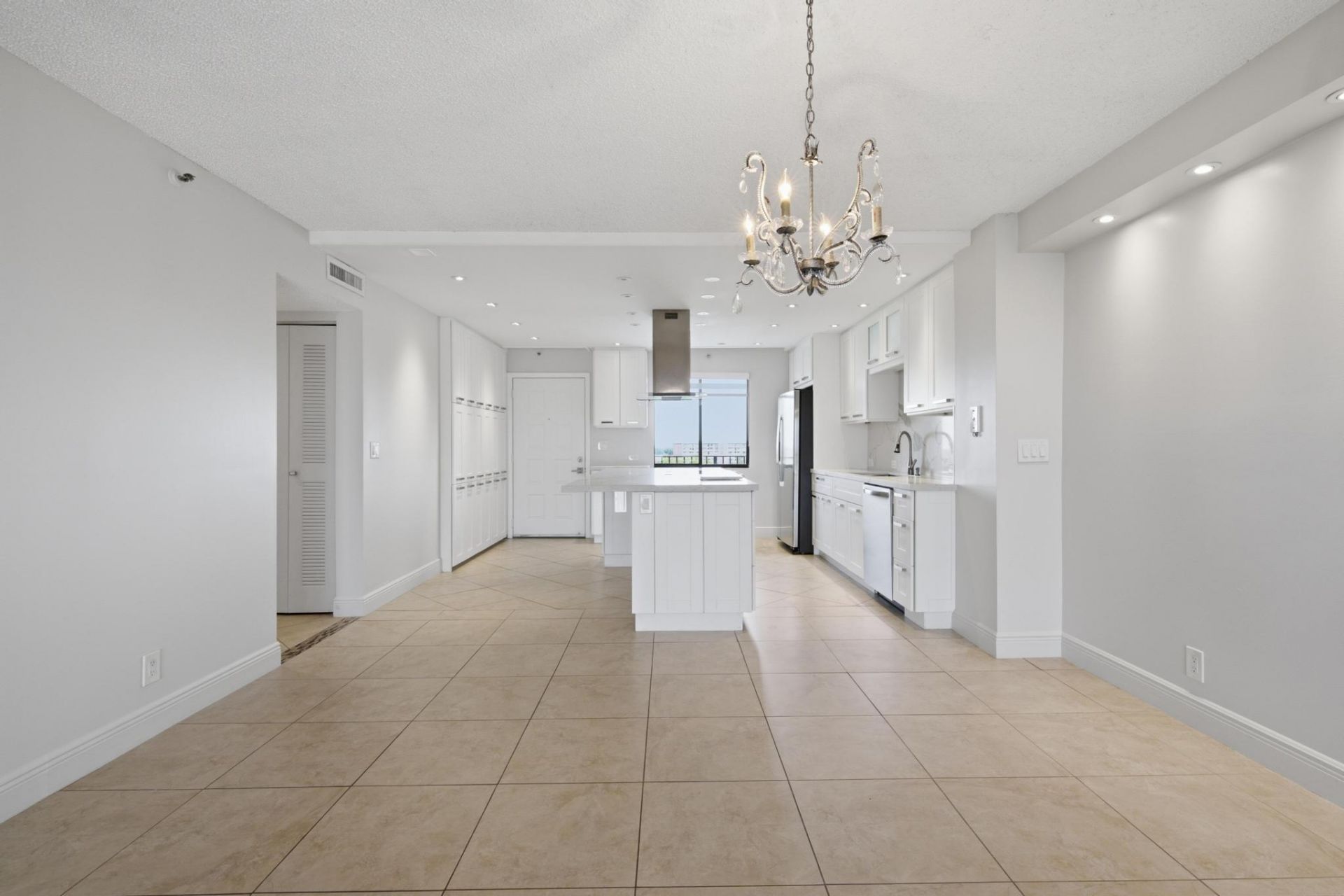2215 Cypress Island Drive, Unit 906, Pompano Beach, FL 33069 Photo
