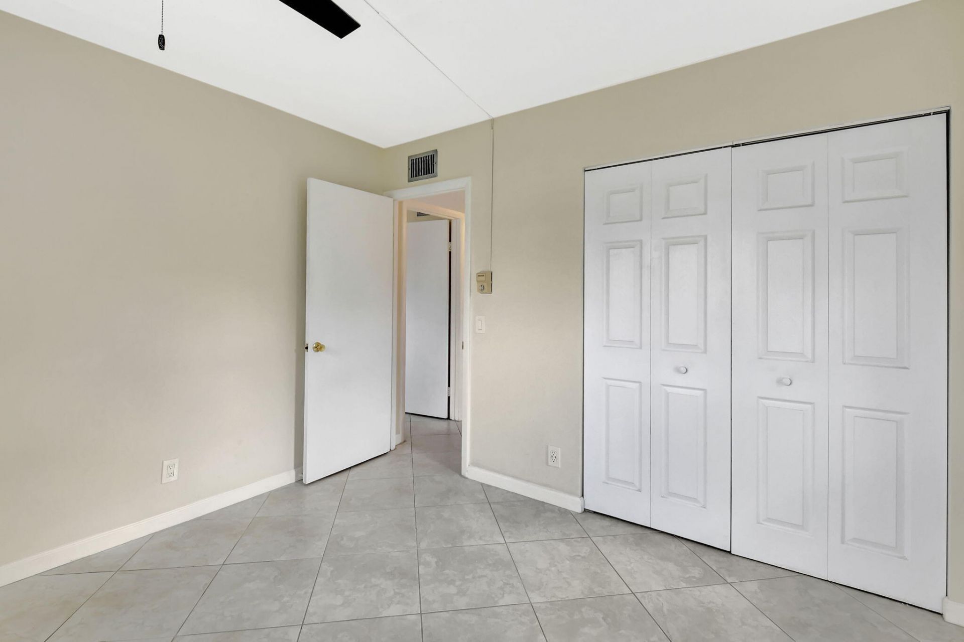 638 Snug Harbor Drive, Unit E11, Boynton Beach, FL 33435 Photo