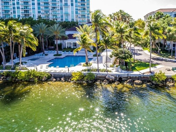 3255 NE 184th St , Unit 12303, Aventura, FL 33160