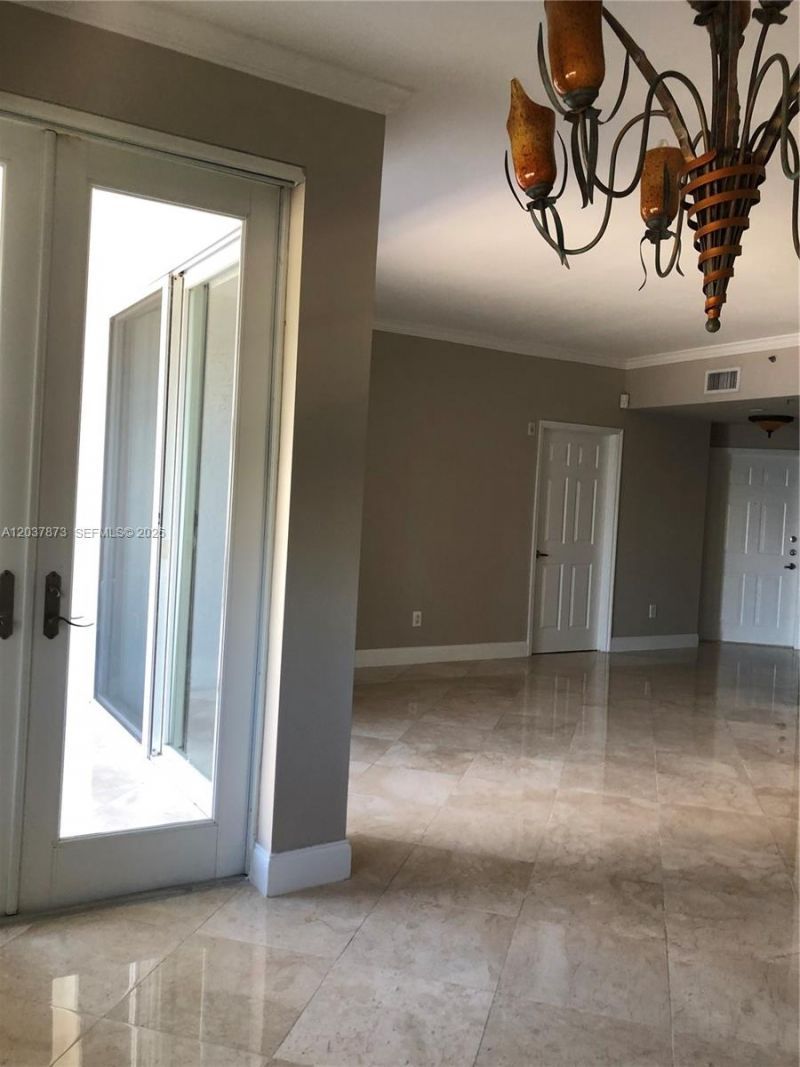 3255 NE 184th St , Unit 12303, Aventura, FL 33160 Photo