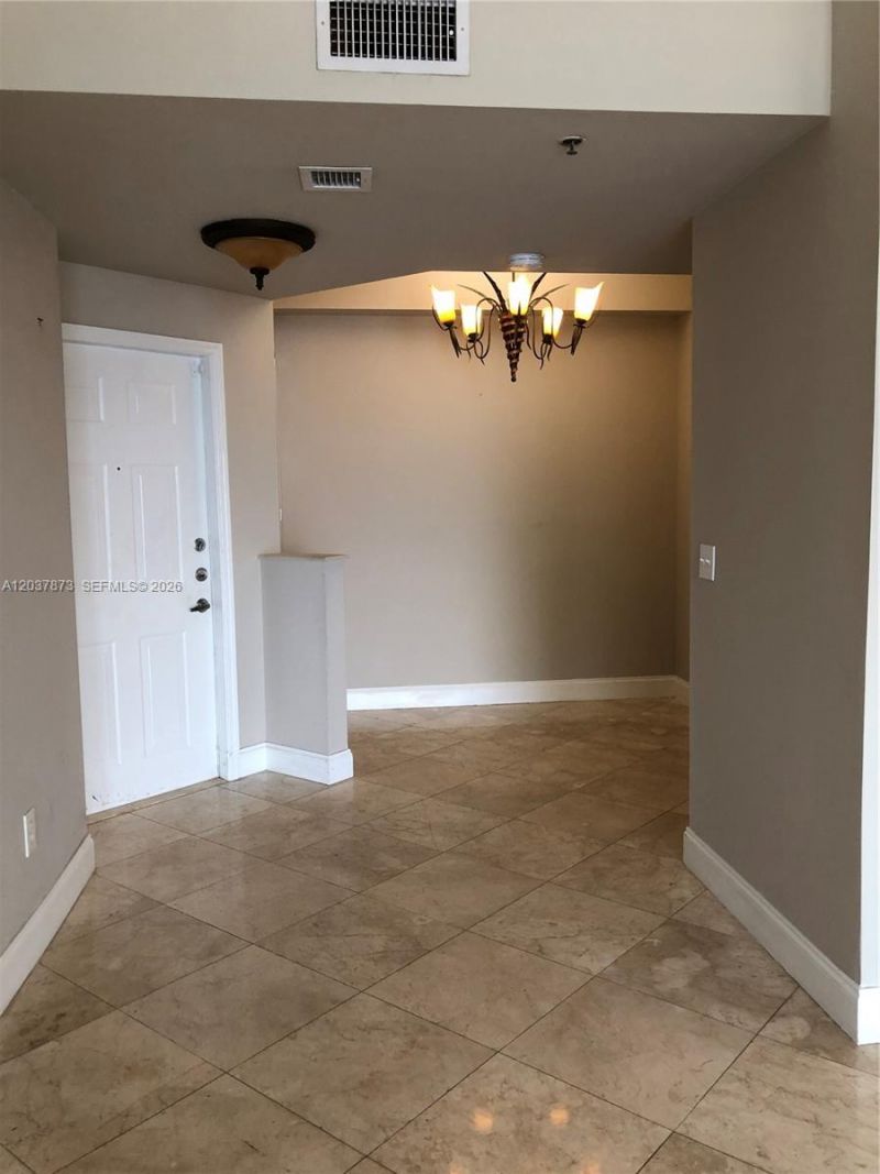 3255 NE 184th St , Unit 12303, Aventura, FL 33160 Photo
