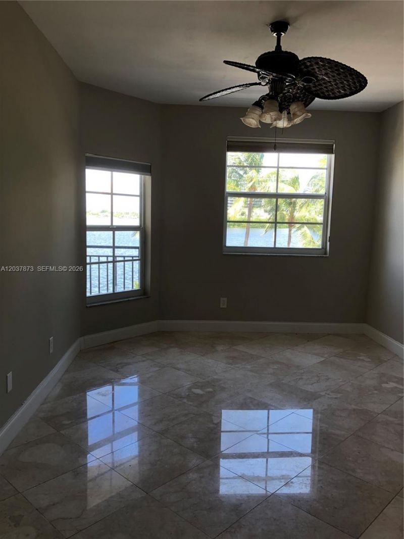 3255 NE 184th St , Unit 12303, Aventura, FL 33160 Photo