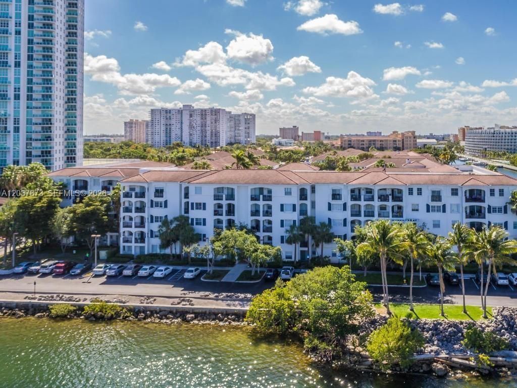 3255 NE 184th St , Unit 12303, Aventura, FL 33160 Photo