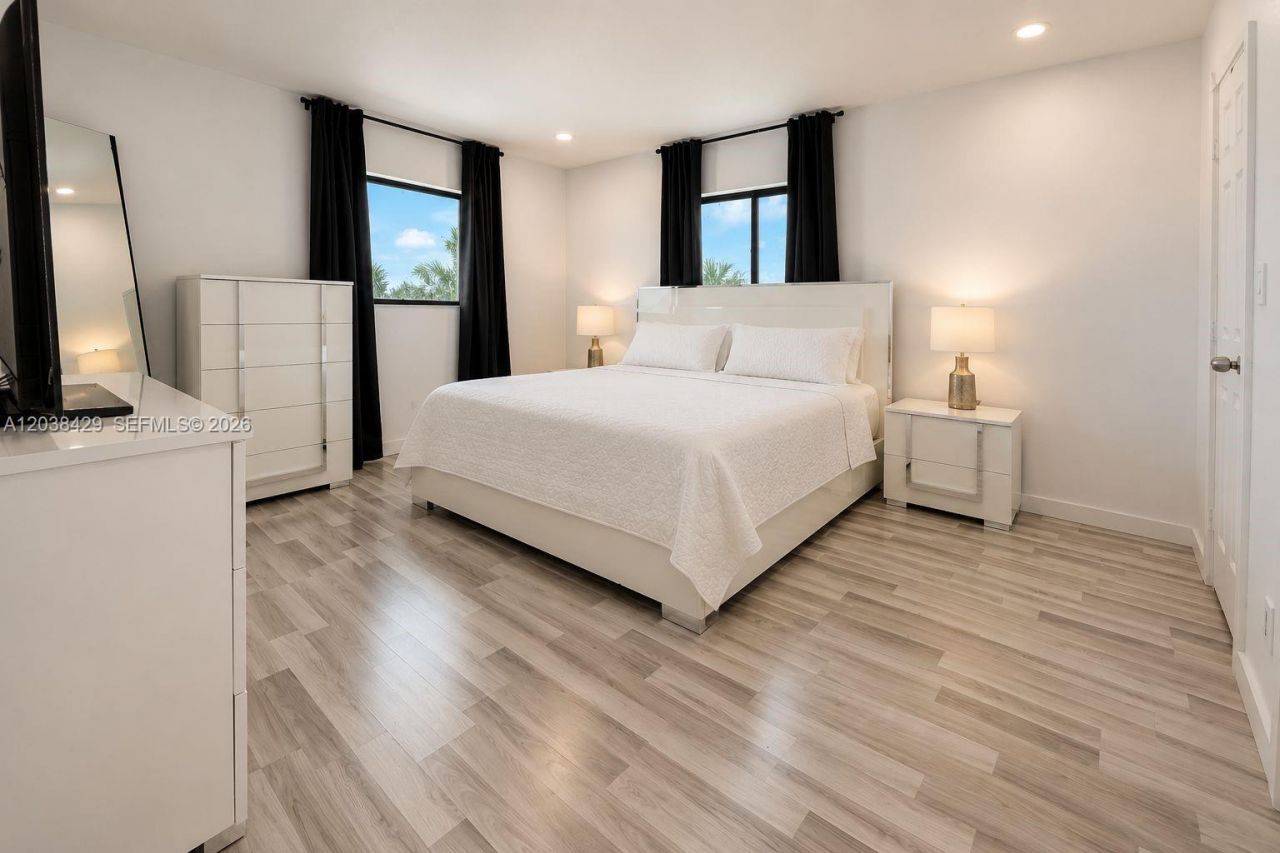 Please Call For Address, Miami, FL 33157 Photo