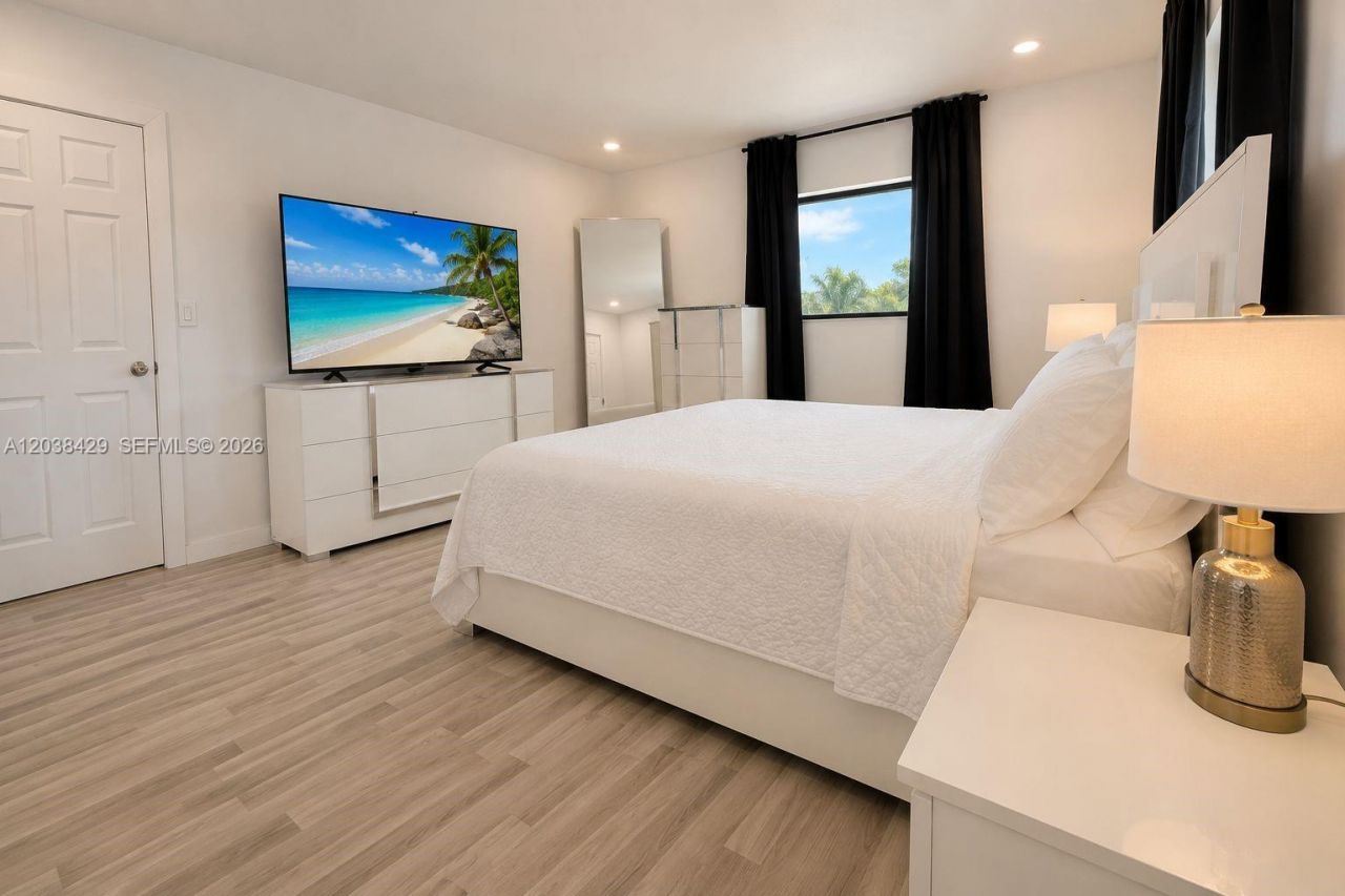 Please Call For Address, Miami, FL 33157 Photo