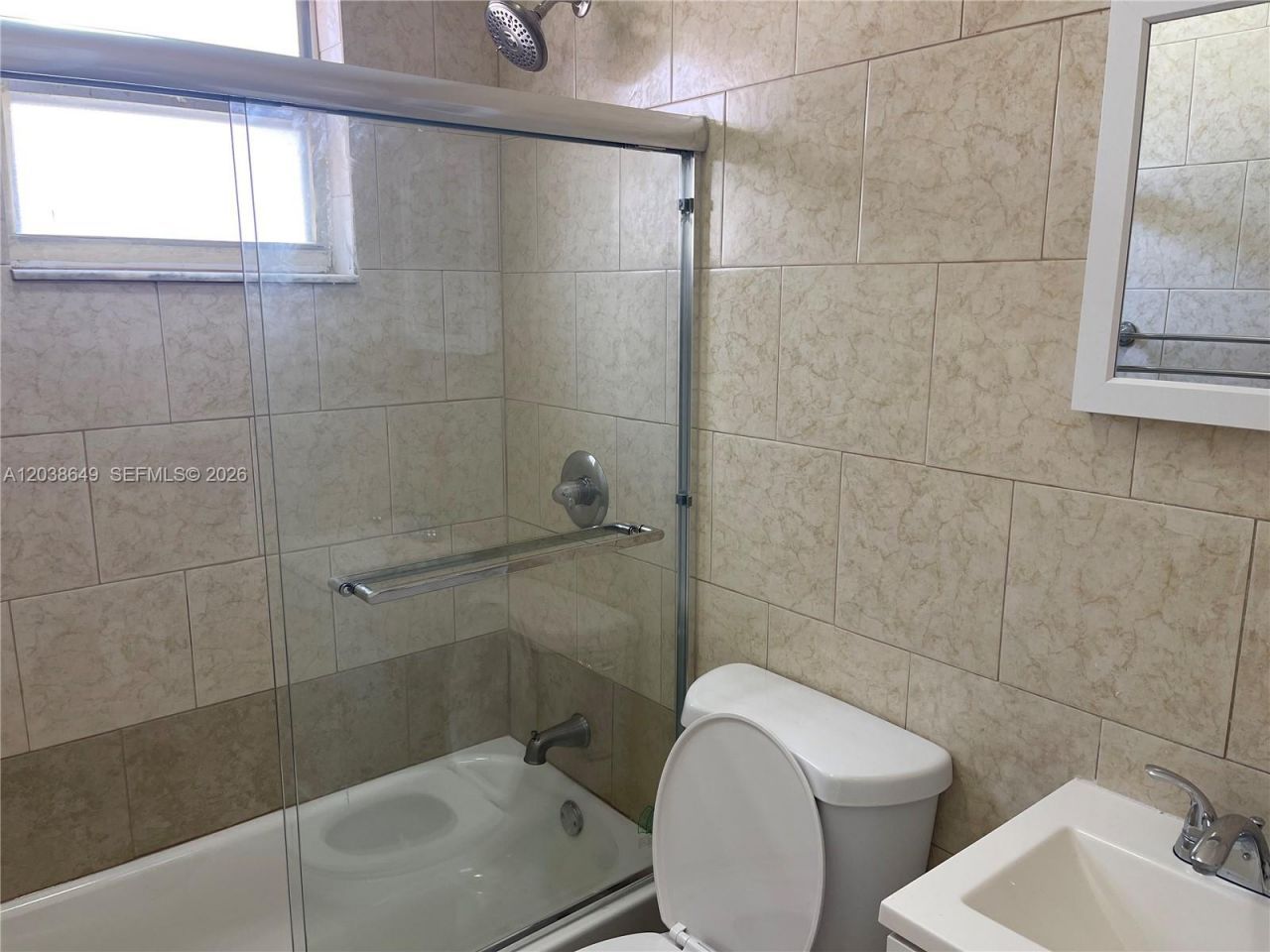 1043 NW 2nd St , Unit 14, Miami, FL 33128 Photo