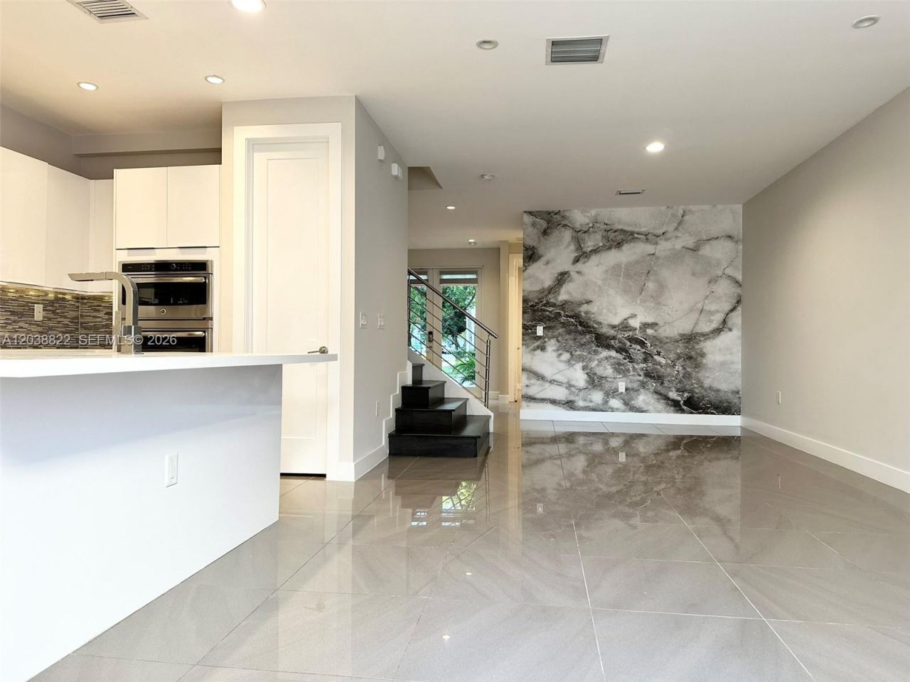 10560 NW 63rd Ter , Doral, FL 33178 Photo