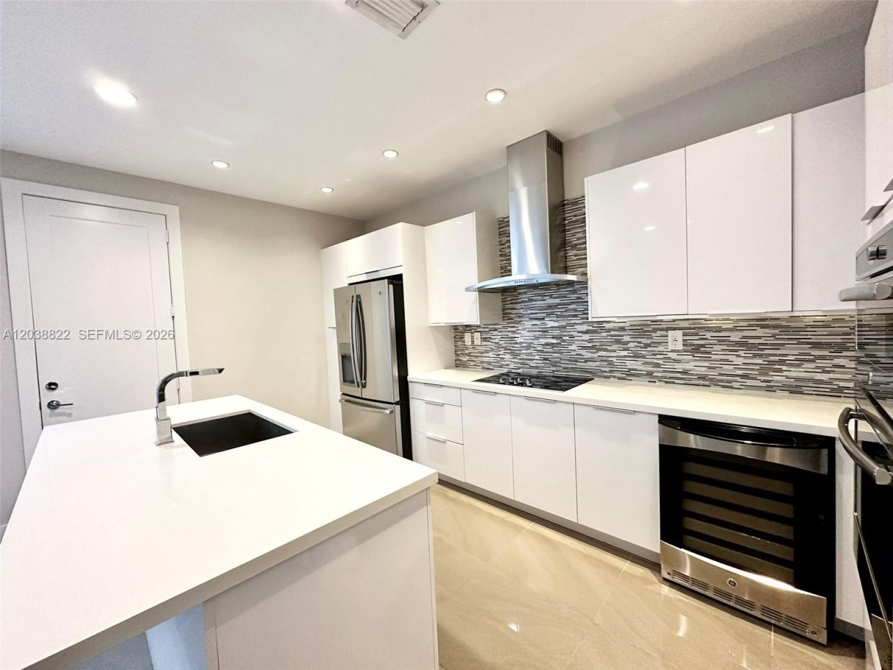 10560 NW 63rd Ter , Doral, FL 33178 Photo