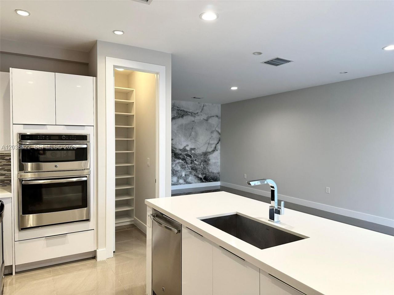 10560 NW 63rd Ter , Doral, FL 33178 Photo