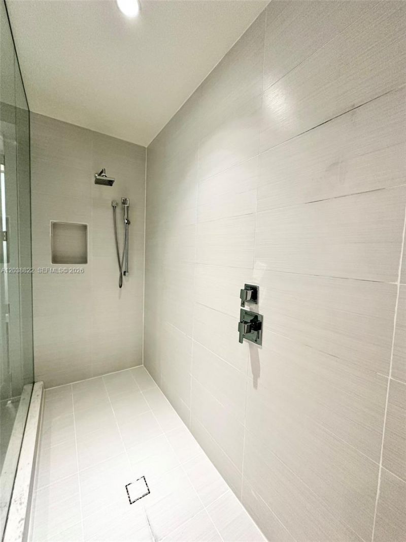 10560 NW 63rd Ter , Doral, FL 33178 Photo