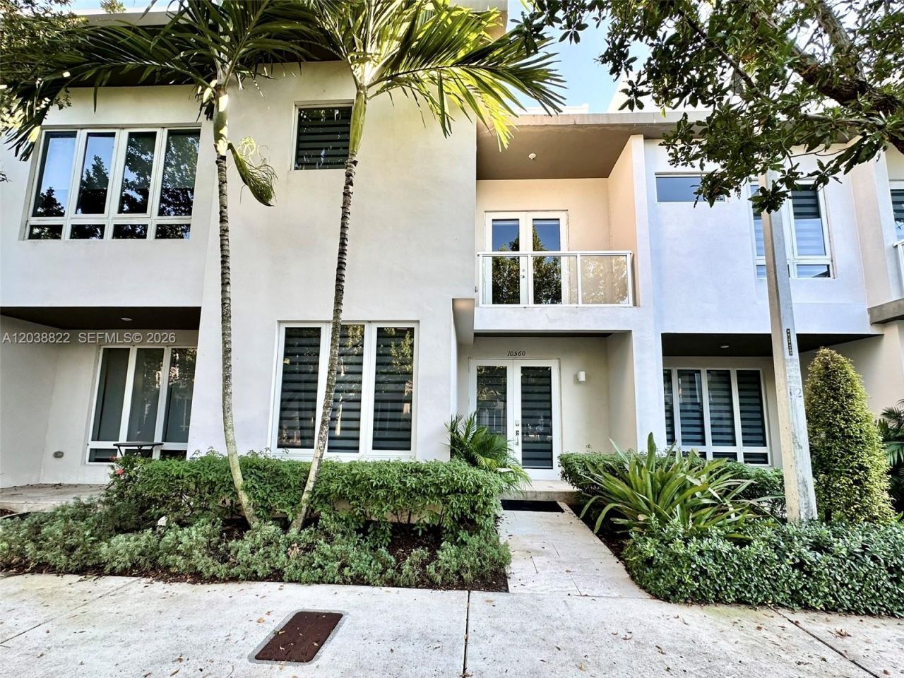 10560 NW 63rd Ter , Doral, FL 33178 Photo