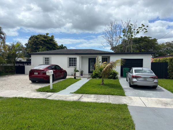 7390 SW 30th Ter , Miami, FL 33155