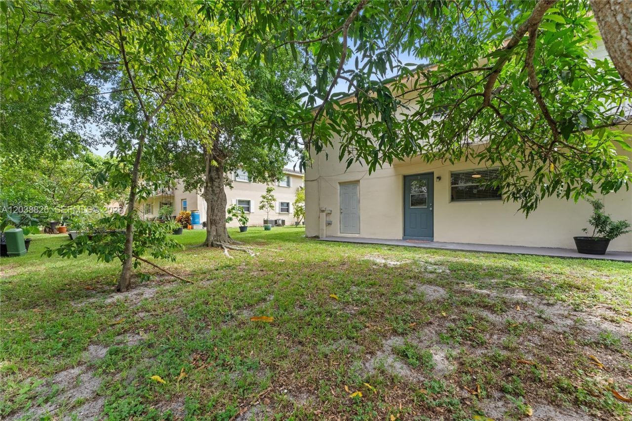 10261 NW 35th St , Unit 10, Coral Springs, FL 33065 Photo