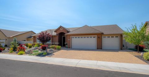 2190 Berkich Court, Reno, NV 89521 Photo