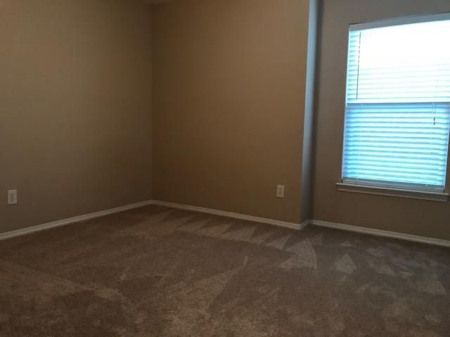 7003 Bellflower Lane Photo 23