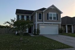 7003 Bellflower Lane photo 4