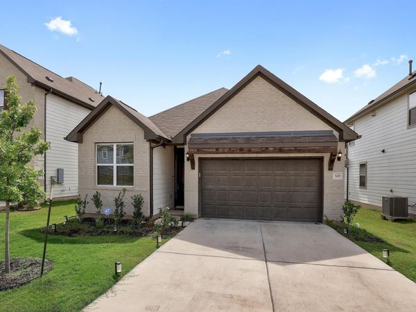 308 Palo Brea LOOP, Hutto, TX 78634