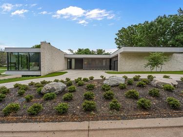 6001 Annandale Drive, Fort Worth, TX 76132