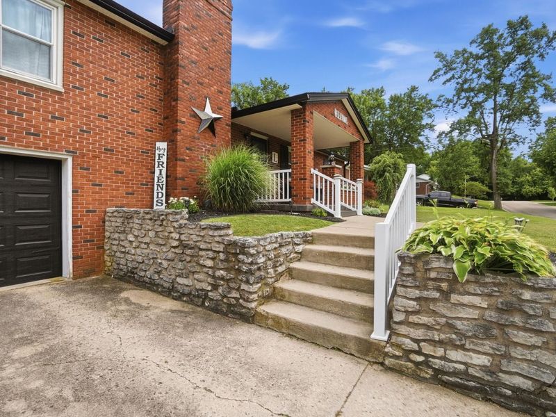 413 Lincoln Street, New Paris, OH 45347 Photo 3