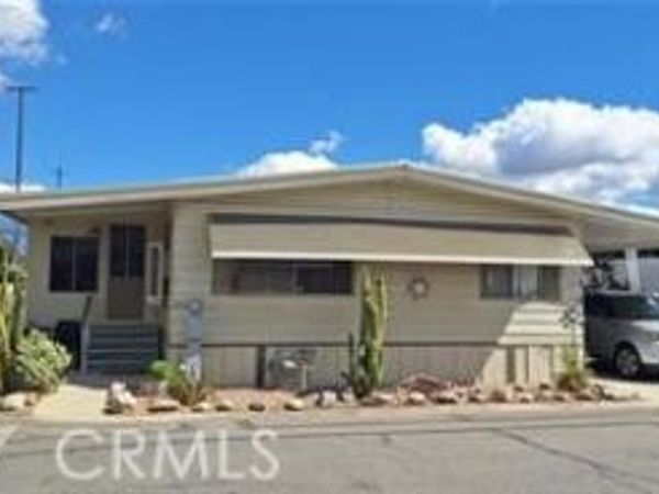 1895 W Devonshire , Unit 44, Hemet, CA 92545