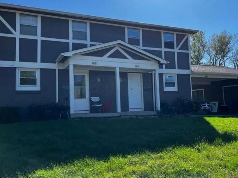 2621 Woodsedge Road , Columbus, OH 43224 Photo 1