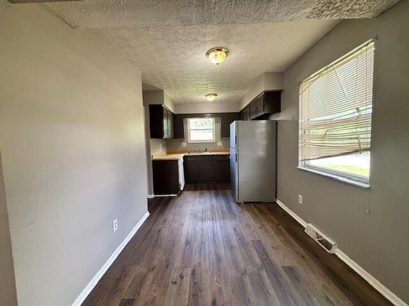2621 Woodsedge Road , Columbus, OH 43224 Photo 4