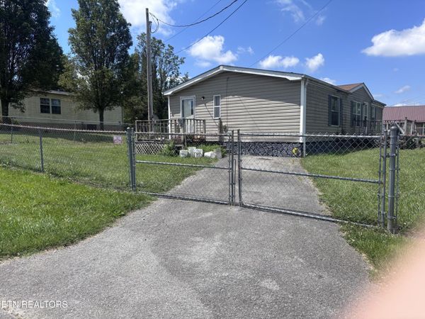 711 Joyce St, New Tazewell, TN 37825
