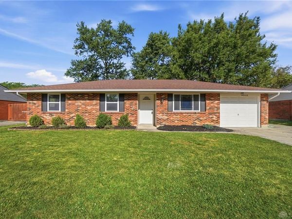 7329 Kirkview Drive, Huber Heights, OH 45424