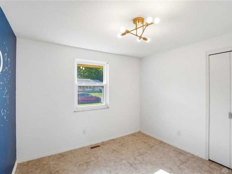 7329 Kirkview Drive, Huber Heights, OH 45424 Photo 20