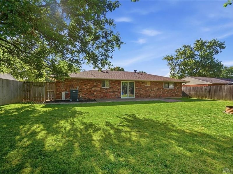 7329 Kirkview Drive, Huber Heights, OH 45424 Photo 26