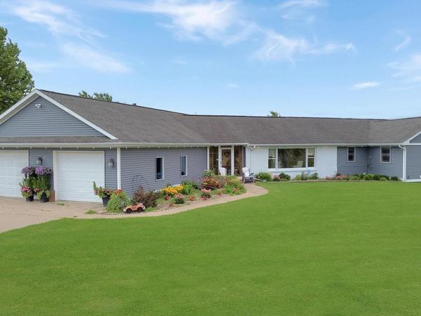 E8871 Reo AVENUE, Westby, WI 54667