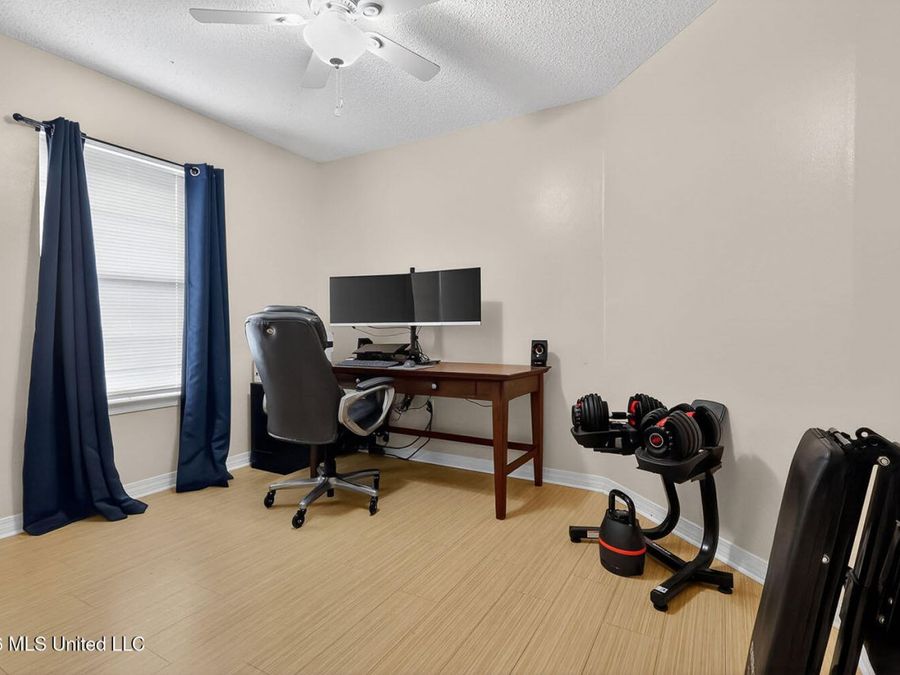 Property Image 31