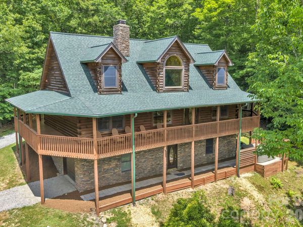 328 Nile Park Drive , Blowing Rock, NC 28605