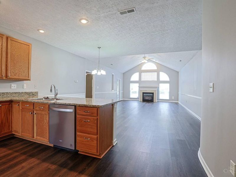 5655 Harbourside Drive, Mason, OH 45040 Photo 10
