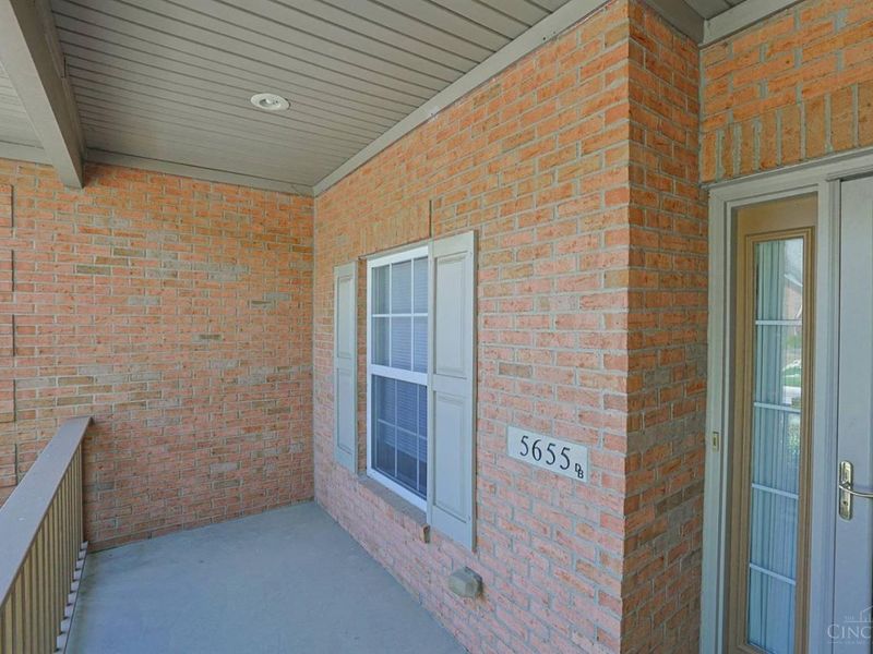 5655 Harbourside Drive, Mason, OH 45040 Photo 2