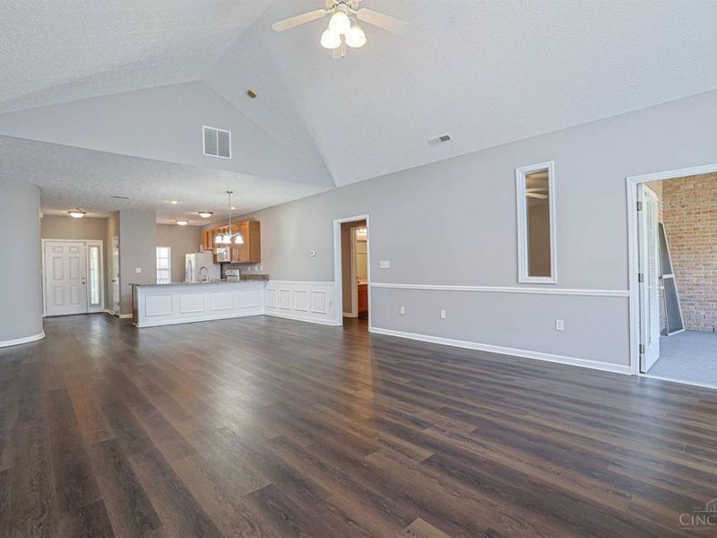 5655 Harbourside Drive, Mason, OH 45040 Photo 4