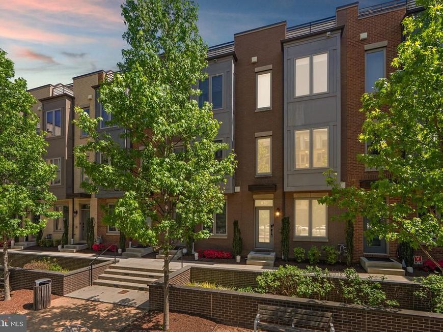 820 Thompson Crescent , Unit 26, Rockville, MD 20852 Main Photo