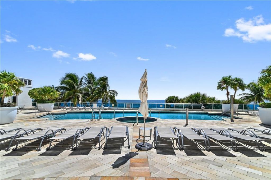 1600 S Ocean Boulevard, Unit 902, Lauderdale by the Sea, FL 33062 Photo