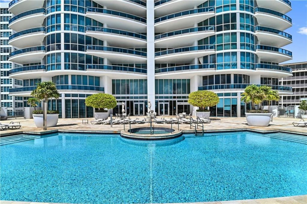 1600 S Ocean Boulevard, Unit 902, Lauderdale by the Sea, FL 33062 Photo