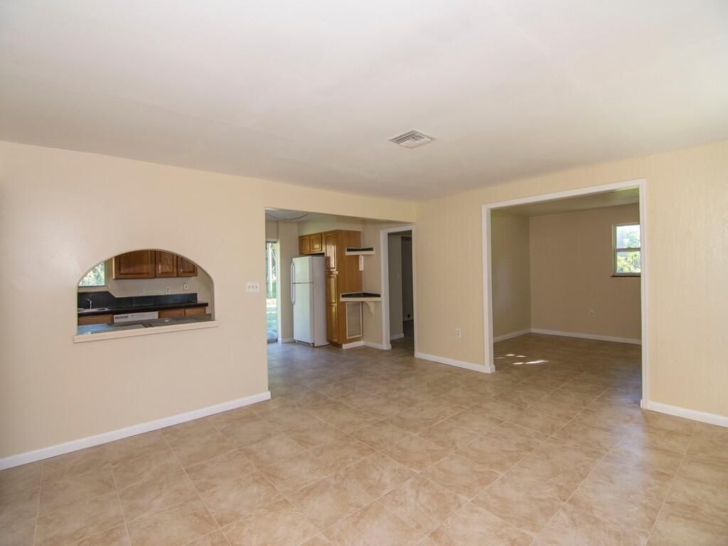 8604 Brookline Avenue, Fort Pierce, FL 34951 Photo