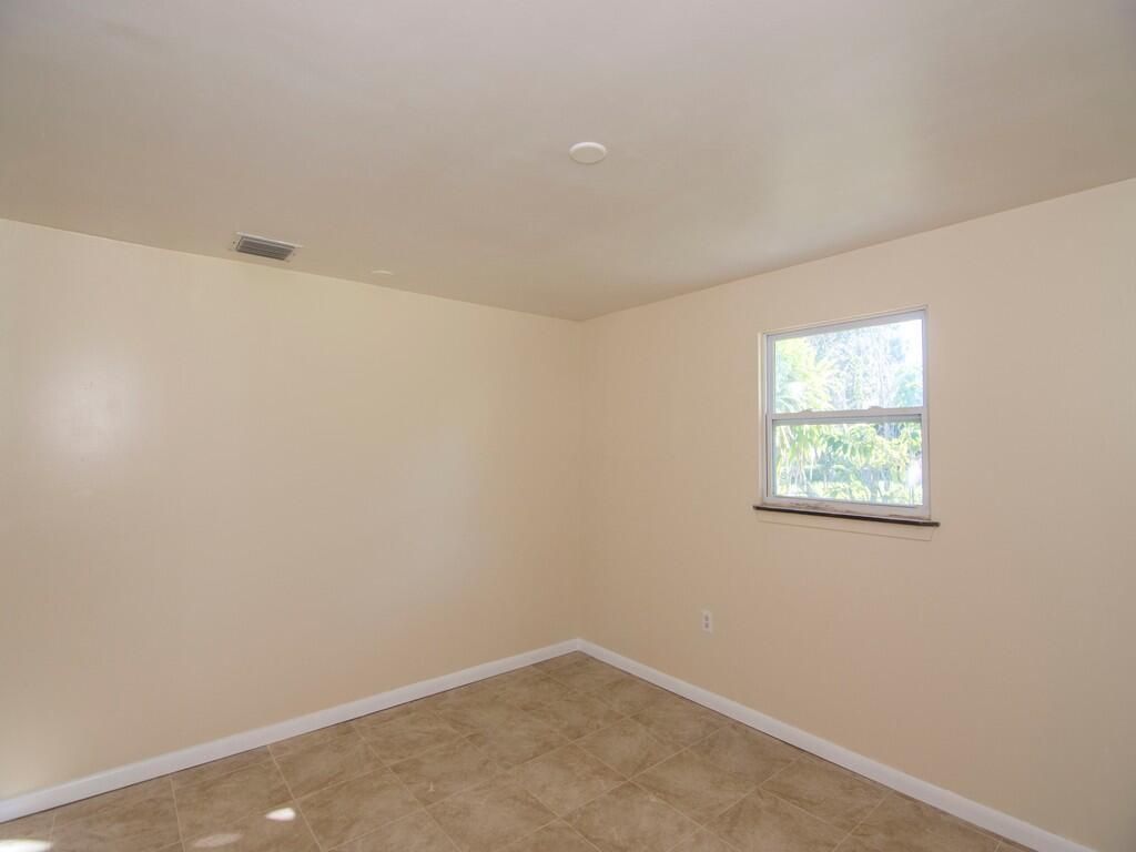 8604 Brookline Avenue, Fort Pierce, FL 34951 Photo