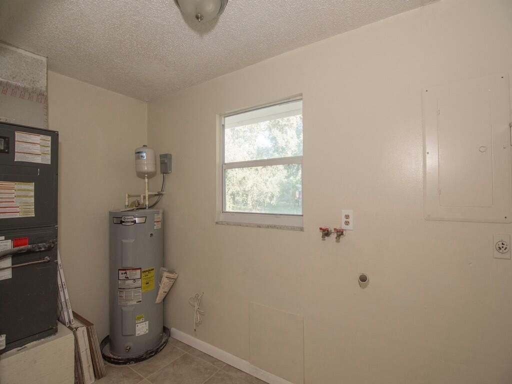 8604 Brookline Avenue, Fort Pierce, FL 34951 Photo