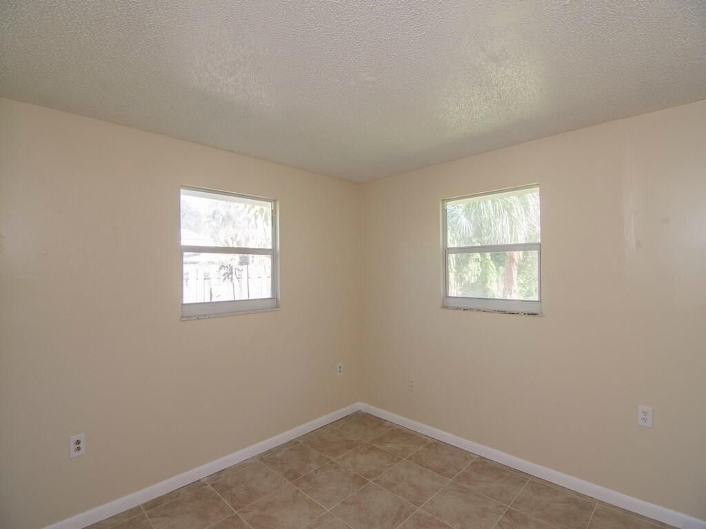 8604 Brookline Avenue, Fort Pierce, FL 34951 Photo