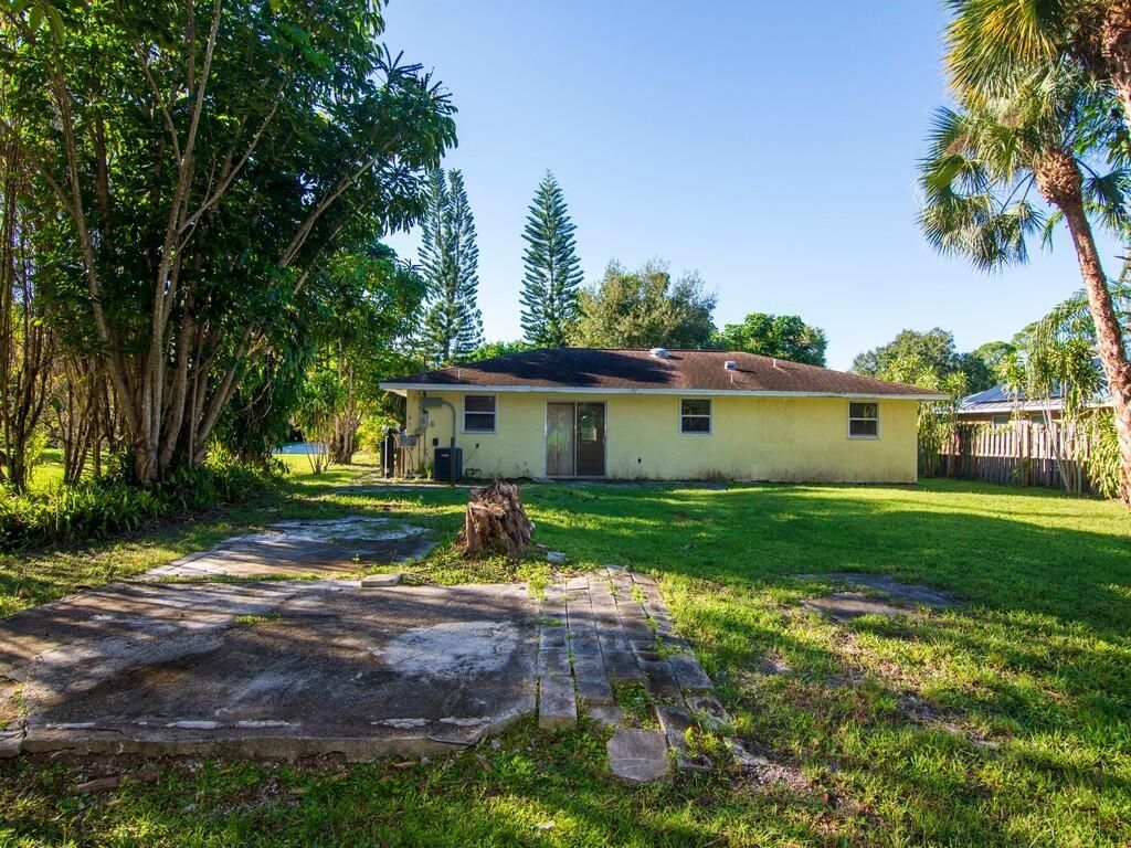 8604 Brookline Avenue, Fort Pierce, FL 34951 Photo