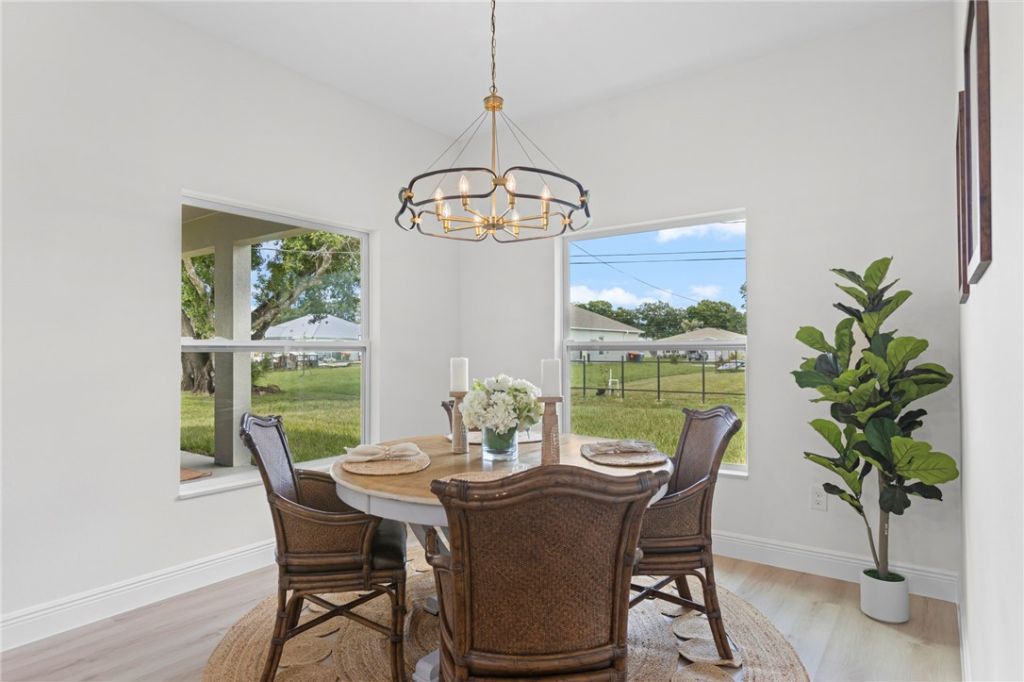 8536 96th Court , Vero Beach, FL 32967 Photo