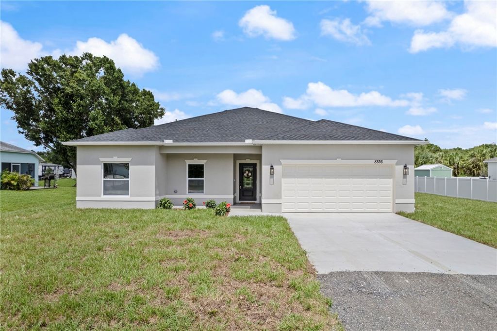 8536 96th Court , Vero Beach, FL 32967 Photo
