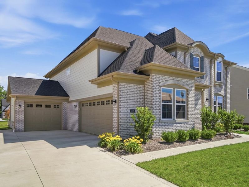 1326 Blueberry, Grove City, OH 43123 Photo 4